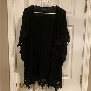 Stella & Dot Black Lace Trim Kimono
